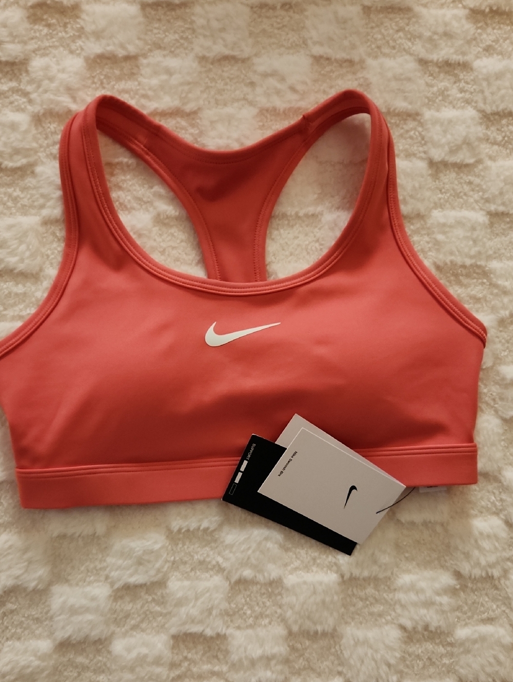 Nike Swoosh Med Support Bra